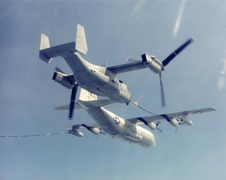 V-22“鱼鹰”倾斜旋翼飞机